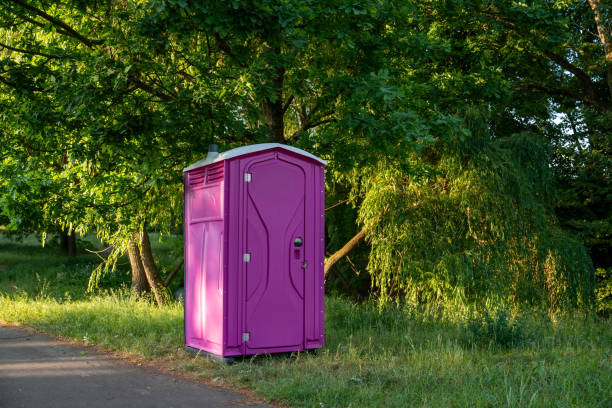 Best Portable toilet rental cost  in Auburn, NE
